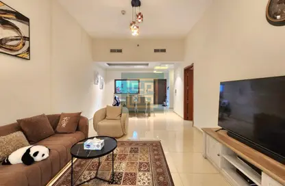 شقة - غرفة نوم - 2 حمامات للبيع في لايا رزيدنسز - قرية الجميرا سركل - دبي