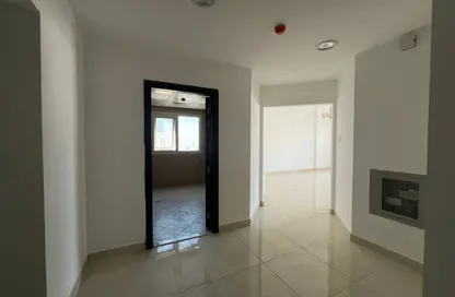 Apartment - 2 Bedrooms - 2 Bathrooms for rent in Dar Al Majaz - Jamal Abdul Nasser Street - Al Majaz - Sharjah Apartment - 2 Bedrooms - 2 Bathrooms for rent in Dar Al Majaz - Jamal Abdul Nasser Street - Al Majaz - Sharjah