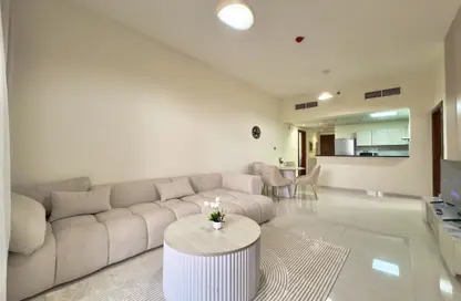 شقة - 2 غرف نوم - 3 حمامات للبيع في مساكن النخبة الرياضية 10 - مساكن النخبة الرياضية - مدينة دبي الرياضية - دبي
