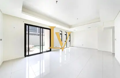 تاون هاوس - 3 غرف نوم - 5 حمامات للبيع في فلل اوروم - العرعر شجر - داماك هيلز 2 - دبي تاون هاوس - 3 غرف نوم - 5 حمامات للبيع في فلل اوروم - العرعر شجر - داماك هيلز 2 - دبي