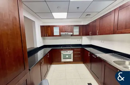 Apartment - 2 Bedrooms - 2 Bathrooms for rent in Lake Elucio - Jumeirah Lake Towers - Dubai