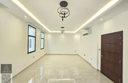 Townhouse - 5 Bedrooms - 7 Bathrooms for rent in Al Zaheya Gardens - Al Zahya - Ajman