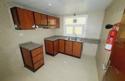 Apartment - 2 Bedrooms - 2 Bathrooms for rent in Muwaileh 29 Building - Muwaileh - Sharjah