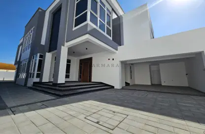 Terrace image for: Villa - 4 Bedrooms - 5 Bathrooms for rent in Umm Suqeim 1 Villas - Umm Suqeim 1 - Umm Suqeim - Dubai, Image 1