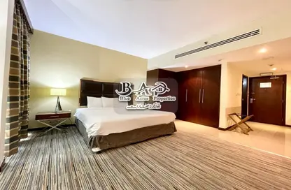Apartment - 1 Bathroom for rent in Phoenix Plaza Hotel Apartment - Airport Road - Abu Dhabi
