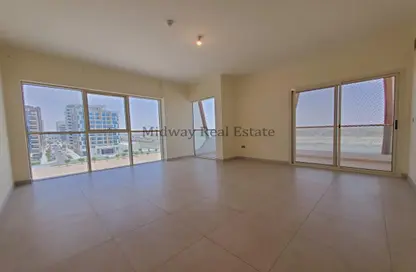 Apartment - 2 Bedrooms - 3 Bathrooms for rent in The Golden Tower - Al Raha Beach - Abu Dhabi