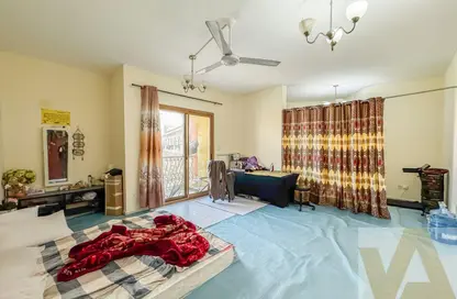 Apartment - Studio - 1 Bathroom for sale in Spain Cluster - International City - Dubai