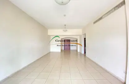 Empty Room image for: Apartment - 2 Bedrooms - 3 Bathrooms for rent in Olympic Park 1 - Olympic Park Towers - Dubai Sports City - Dubai, Image 1
