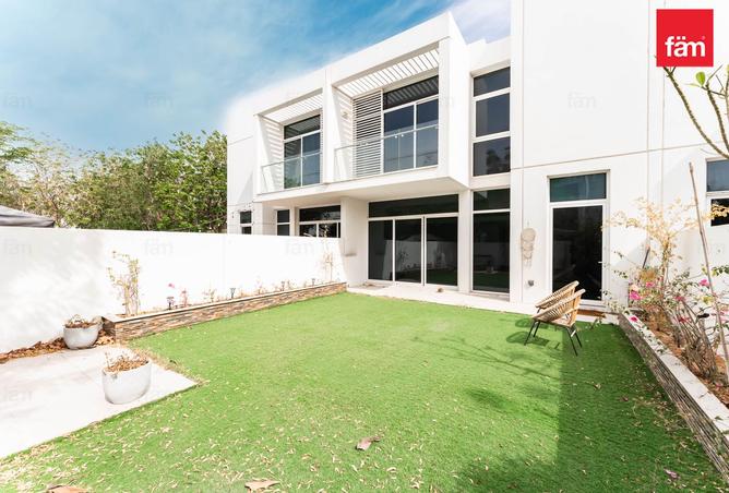Townhouse - 3 Bedrooms - 4 Bathrooms for rent in Arabella Townhouses 1 - Arabella Townhouses - Mudon - Dubai