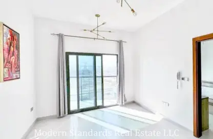 Apartment - 1 Bedroom - 2 Bathrooms for rent in Binghatti Gate - Jumeirah Village Circle - Dubai