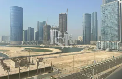 Apartment - Studio - 1 Bathroom for rent in Julphar Residence - Al Reem Island - Abu Dhabi