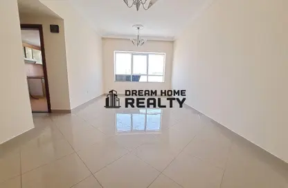 Apartment - 1 Bedroom - 1 Bathroom for rent in Al Mamzar - Al Mamzar - Sharjah - Sharjah