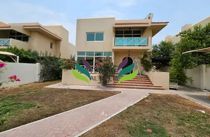 Villa - 3 Bedrooms - 3 Bathrooms for rent in Umm Suqeim 1 Villas - Umm Suqeim 1 - Umm Suqeim - Dubai