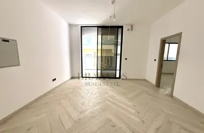 Apartment - 1 Bedroom - 2 Bathrooms for rent in Empire Residence - Jumeirah Village Circle - Dubai