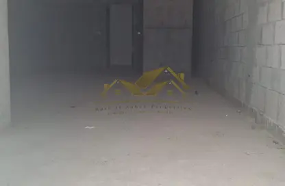 Shop - Studio - 1 Bathroom for rent in Jumeirah Garden City - Al Satwa - Dubai