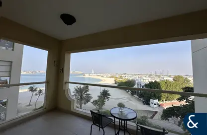 شقة - غرفة نوم - 2 حمامات للبيع في الحصير - مساكن شور لاين - نخلة جميرا - دبي