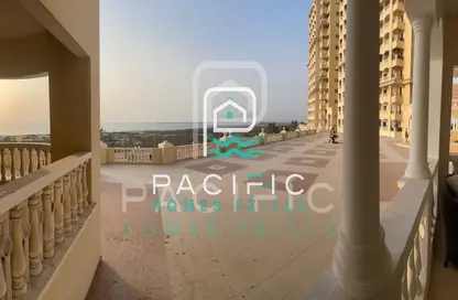 شقة - غرفة نوم - 1 حمام للايجار في رويال بريز - رويال بريز - قرية الحمرا - رأس الخيمة