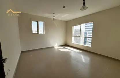Apartment - 1 Bedroom - 2 Bathrooms for rent in Lake Tower - Al Majaz 1 - Al Majaz - Sharjah Apartment - 1 Bedroom - 2 Bathrooms for rent in Lake Tower - Al Majaz 1 - Al Majaz - Sharjah