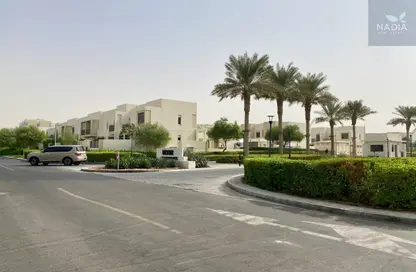 Townhouse - 4 Bedrooms - 3 Bathrooms for rent in Noor Townhouses - Town Square - Dubai Townhouse - 4 Bedrooms - 3 Bathrooms for rent in Noor Townhouses - Town Square - Dubai