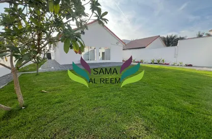 Villa - 3 Bedrooms - 4 Bathrooms for rent in Jumeirah 3 Villas - Jumeirah 3 - Jumeirah - Dubai