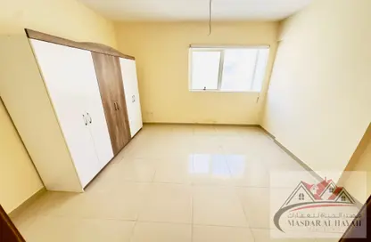شقة - غرفة نوم - 2 حمامات للايجار في بناية مويليح 29 - مويلح - الشارقة