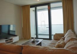 صورةغرفة المعيشة لـ: شقة - 3 غرف نوم - 5 حمامات للكراء في برج بوابه جميرا 1 - العنوان منتجع وسبا جميرا - مساكن شاطئ الجميرا - دبي, صورة 1