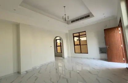 Villa - 4 Bedrooms - 6 Bathrooms for rent in Al Hooshi Villas - Hoshi - Al Badie - Sharjah