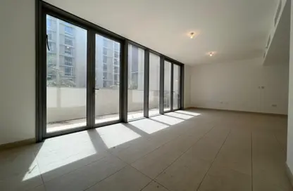 Apartment - 3 Bedrooms - 4 Bathrooms for sale in Al Zeina - Al Raha Beach - Abu Dhabi