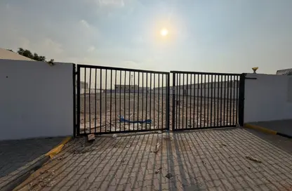 Land - Studio for rent in Al Sajaa Industrial - Al Sajaa - Sharjah