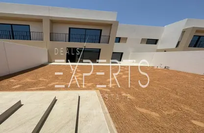 Townhouse - 2 Bedrooms - 3 Bathrooms for rent in The Magnolias - Yas Acres - Yas Island - Abu Dhabi
