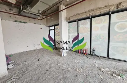 Retail - Studio - 1 Bathroom for rent in Garden City 2 - Jumeirah Garden City - Al Satwa - Dubai