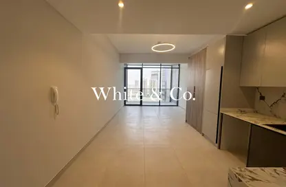 Apartment - Studio - 1 Bathroom for rent in Amal Tower - Dubai Sports City - Dubai