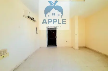 Apartment - Studio - 1 Bathroom for rent in Muwailih Building - Muwaileh - Sharjah