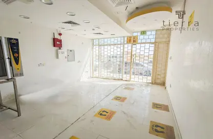 متجر - استوديو - 1 حمام للايجار في المحيصنة - دبي