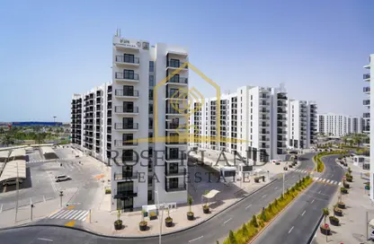 Apartment - 2 Bedrooms - 2 Bathrooms for sale in Waters Edge - Yas Island - Abu Dhabi