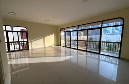 شقة - 3 غرف نوم - 4 حمامات للايجار في المشرف - أبوظبي