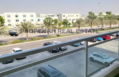 شقة - 2 غرف نوم - 2 حمامات للايجار في برج 20 - الريف داون تاون - مشروع الريف - أبوظبي