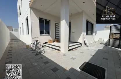 Villa - 5 Bedrooms - 7 Bathrooms for sale in Al Helio 2 - Al Helio - Ajman