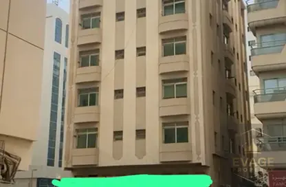 عمارة بالكامل - استوديو - 8 حمامات للبيع في الغوير - الغرب - الشارقة