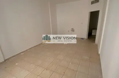 Apartment - 1 Bedroom - 1 Bathroom for rent in Qasimia 10 building - Al Mahatta - Al Qasimia - Sharjah