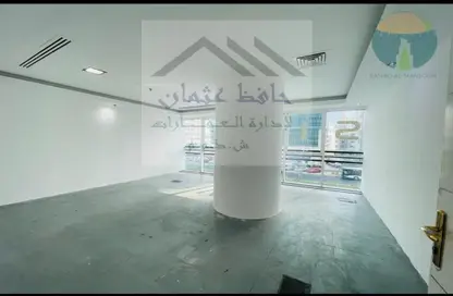 مكتب - استوديو - 2 حمامات للايجار في الدانه - أبوظبي