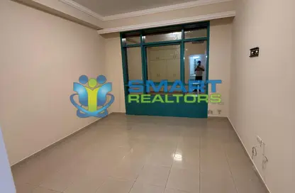 Apartment - 1 Bedroom - 2 Bathrooms for rent in Marina Crown - Dubai Marina - Dubai