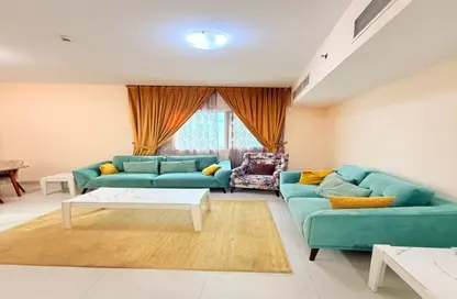 شقة - 2 غرف نوم - 2 حمامات للايجار في شارع التعاون الجديد - التعاون - الشارقة