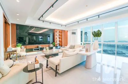 Apartment - 3 Bedrooms - 5 Bathrooms for sale in Marina Residences 1 - Marina Residences - Palm Jumeirah - Dubai