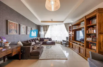 Apartment - 2 Bedrooms - 3 Bathrooms for sale in Sun Tower - Shams Abu Dhabi - Al Reem Island - Abu Dhabi