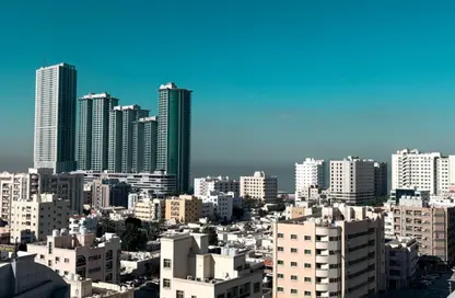 Apartment - 1 Bedroom - 2 Bathrooms for rent in Ajman Corniche Residences - Ajman Corniche Road - Ajman