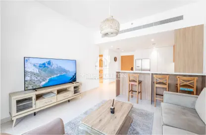 Apartment - 2 Bedrooms - 2 Bathrooms for sale in Beach Vista - EMAAR Beachfront - Dubai Harbour - Dubai