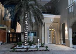 Villa - 4 bedrooms - 5 bathrooms for rent in Royal Marina Villas - Corniche Road - Abu Dhabi