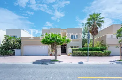 Villa - 4 Bedrooms - 4 Bathrooms for rent in Meadows 8 - Meadows - Dubai