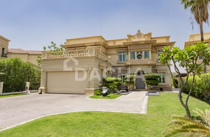 Villa - 5 Bedrooms - 6 Bathrooms for rent in Garden Hall - European Clusters - Jumeirah Islands - Dubai
